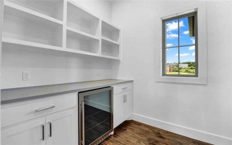 300 Tiara Trail, Fort Worth, TX 76108, 4 Bedrooms Bedrooms, ,5 BathroomsBathrooms,Residential Lease,For Rent,300 Tiara Trail,20879505