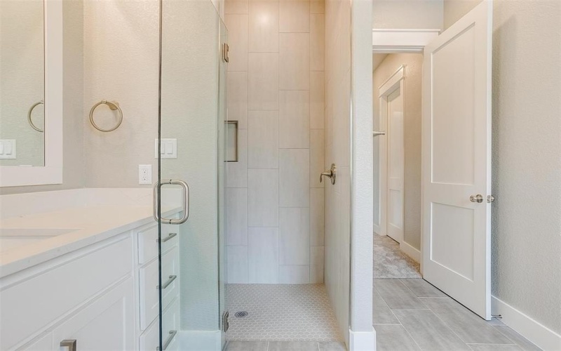 300 Tiara Trail, Fort Worth, TX 76108, 4 Bedrooms Bedrooms, ,5 BathroomsBathrooms,Residential Lease,For Rent,300 Tiara Trail,20879505