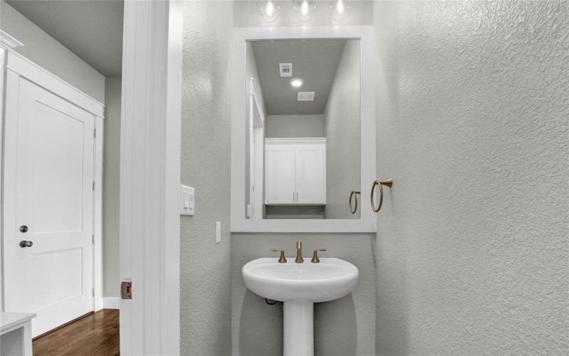 300 Tiara Trail, Fort Worth, TX 76108, 4 Bedrooms Bedrooms, ,5 BathroomsBathrooms,Residential Lease,For Rent,300 Tiara Trail,20879505