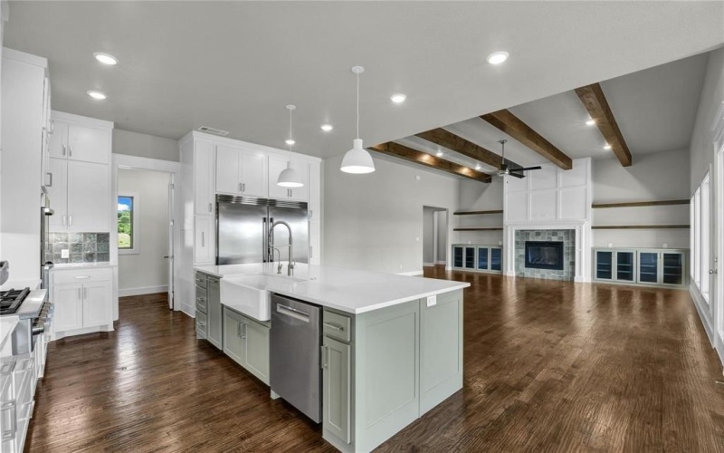 300 Tiara Trail, Fort Worth, TX 76108, 4 Bedrooms Bedrooms, ,5 BathroomsBathrooms,Residential Lease,For Rent,300 Tiara Trail,20879505