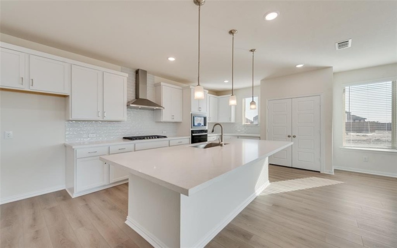 913 Baybrook Lane, Anna, TX 75409, 5 Bedrooms Bedrooms, ,5 BathroomsBathrooms,Residential,For Sale,913 Baybrook Lane,20877309
