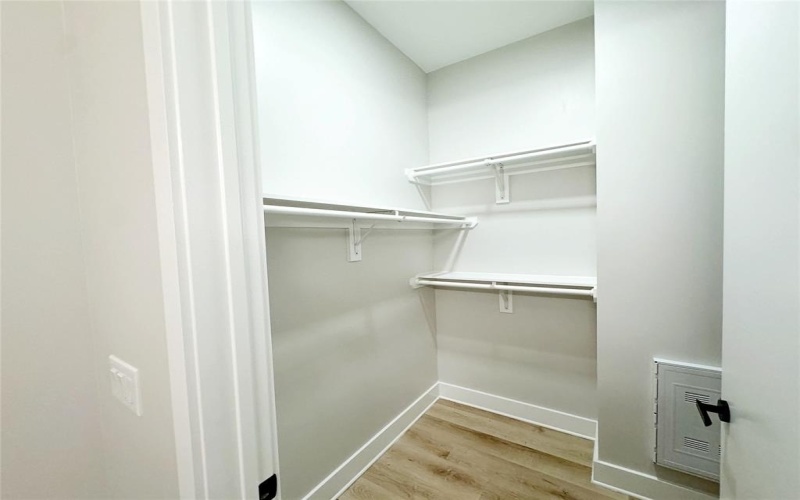 833 Van Cliburn Way #3005, Fort Worth, TX 76107, 2 Habitaciones Habitaciones , ,2 BañosBaños,Residential Lease,En Alquiler,833 Van Cliburn Way,20879528