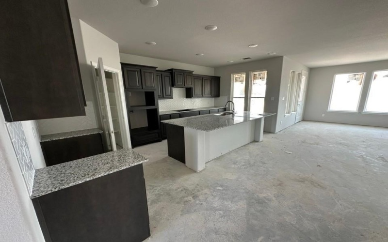 124 Llanos Drive, Decatur, TX 76234, 4 Habitaciones Habitaciones , ,2 BañosBaños,Residential,En Venta,124 Llanos Drive,20879603
