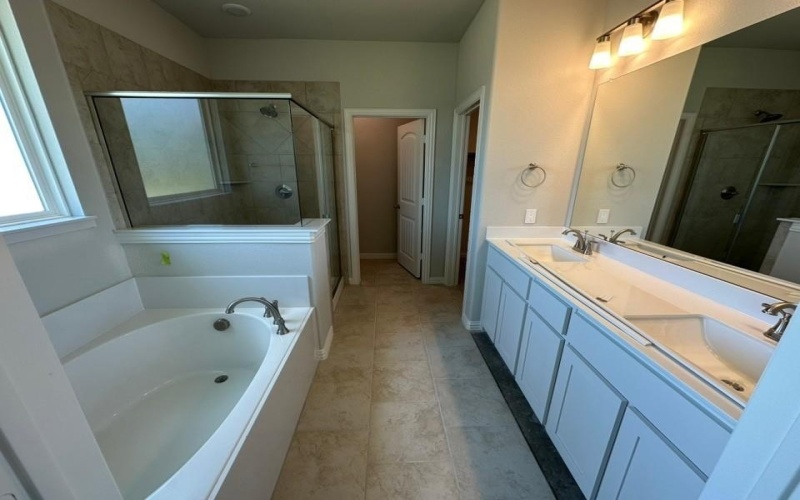 146 Pampas Court, Decatur, TX 76234, 4 Habitaciones Habitaciones , ,2 BañosBaños,Residential,En Venta,146 Pampas Court,20879617