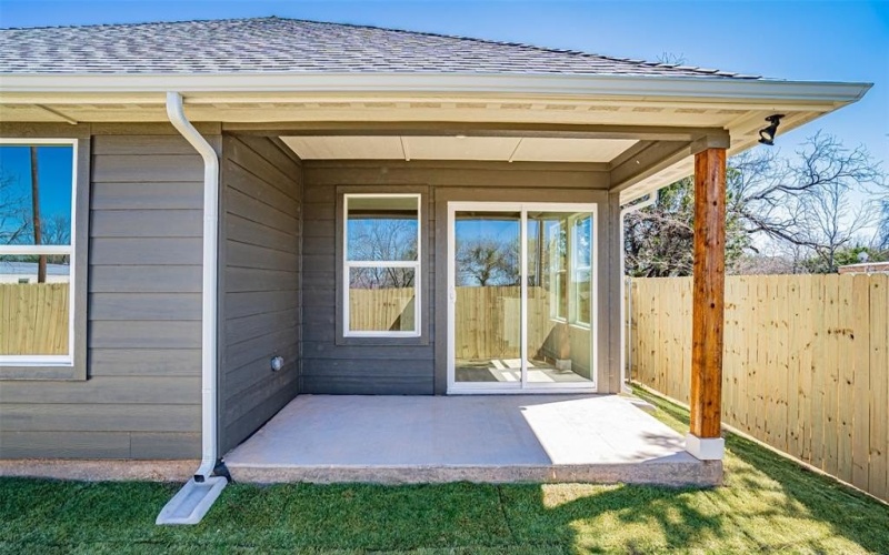 924 Bosque River Drive, Granbury, TX 76048, 3 Bedrooms Bedrooms, ,2 BathroomsBathrooms,Residential,For Sale,924 Bosque River Drive,20877451