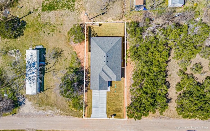 924 Bosque River Drive, Granbury, TX 76048, 3 Bedrooms Bedrooms, ,2 BathroomsBathrooms,Residential,For Sale,924 Bosque River Drive,20877451