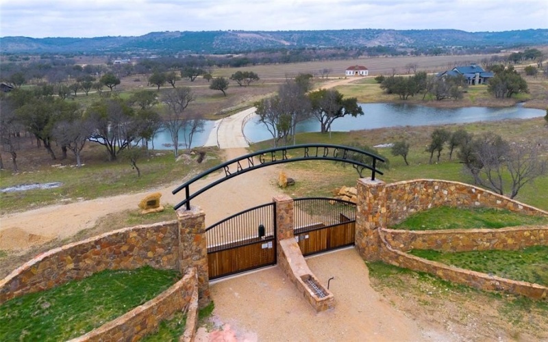 12 Crocket Valley Court, Strawn, TX 76475, 4 Bedrooms Bedrooms, ,5 BathroomsBathrooms,Residential,For Sale,12 Crocket Valley Court,20879699
