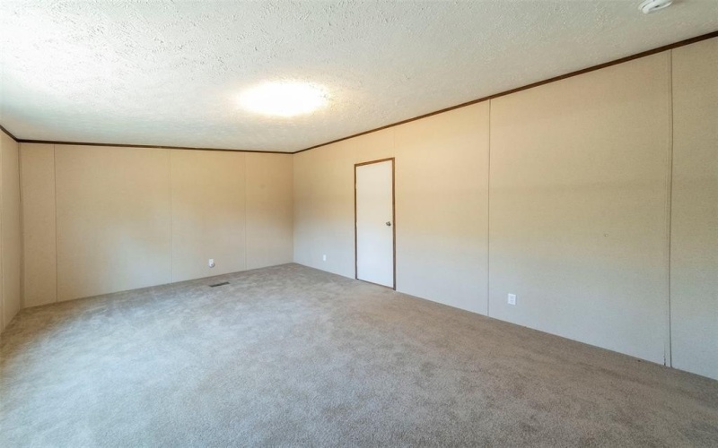 15139 Woods North Drive, Kemp, TX 75143, 3 Bedrooms Bedrooms, ,2 BathroomsBathrooms,Residential,For Sale,15139 Woods North Drive,20879788