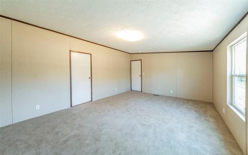 15139 Woods North Drive, Kemp, TX 75143, 3 Bedrooms Bedrooms, ,2 BathroomsBathrooms,Residential,For Sale,15139 Woods North Drive,20879788