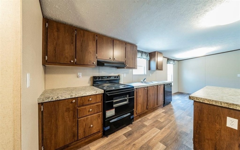 15139 Woods North Drive, Kemp, TX 75143, 3 Bedrooms Bedrooms, ,2 BathroomsBathrooms,Residential,For Sale,15139 Woods North Drive,20879788
