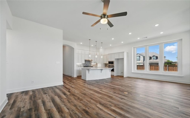 1134 Canterbury Lane, Forney, TX 75126, 4 Habitaciones Habitaciones , ,2 BañosBaños,Residential,En Venta,1134 Canterbury Lane,20879802