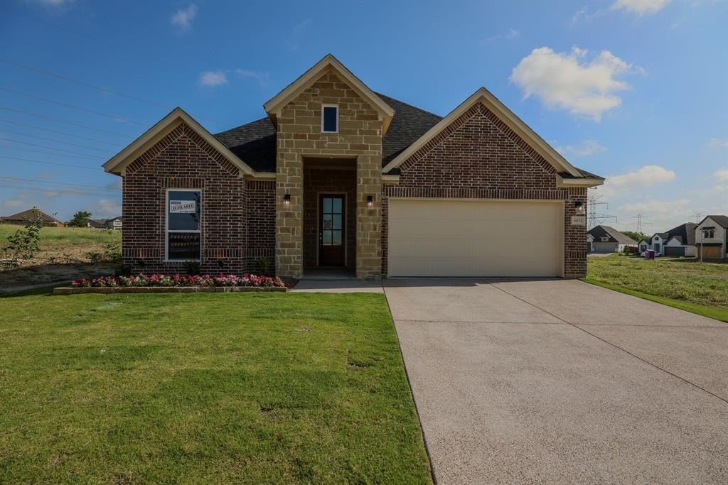 10171 blue jay Lane, Benbrook, TX 76126, 4 Bedrooms Bedrooms, ,3 BathroomsBathrooms,Residential,For Sale,10171 blue jay Lane,20879843