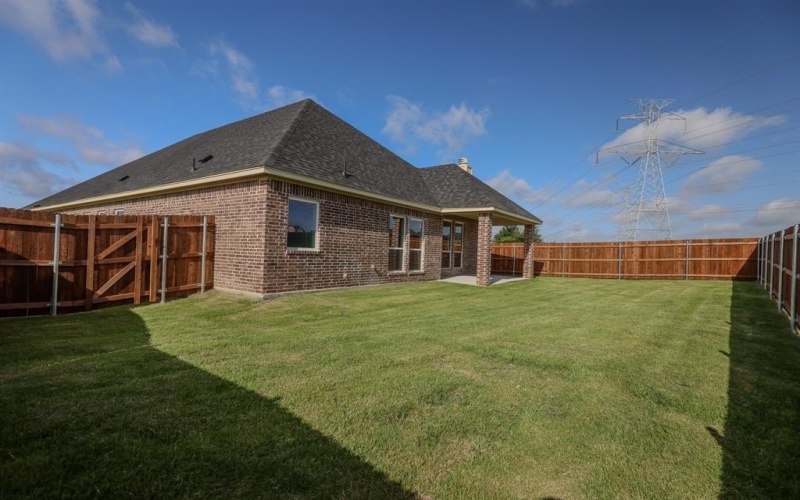 10171 blue jay Lane, Benbrook, TX 76126, 4 Bedrooms Bedrooms, ,3 BathroomsBathrooms,Residential,For Sale,10171 blue jay Lane,20879843