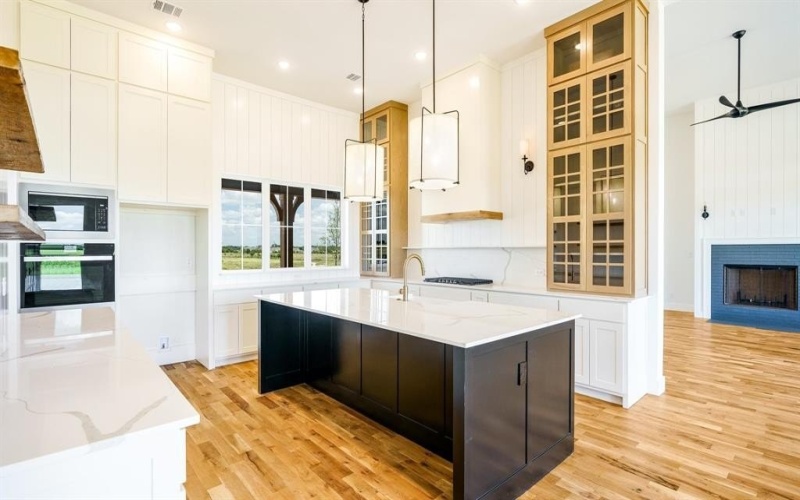6251 McChesney Drive, Midlothian, TX 76065, 4 Habitaciones Habitaciones , ,3 BañosBaños,Residential,En Venta,6251 McChesney Drive,20879846