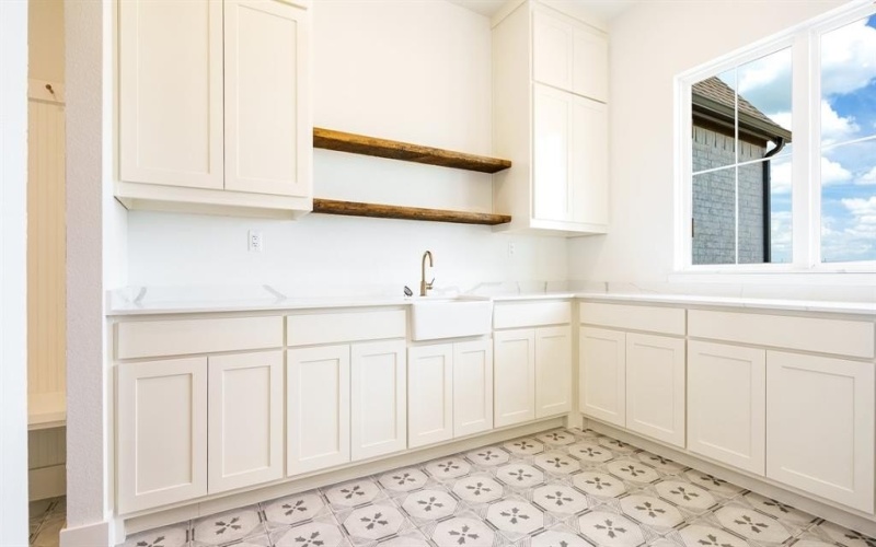 6251 McChesney Drive, Midlothian, TX 76065, 4 Habitaciones Habitaciones , ,3 BañosBaños,Residential,En Venta,6251 McChesney Drive,20879846