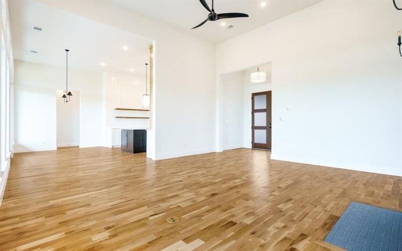 6251 McChesney Drive, Midlothian, TX 76065, 4 Habitaciones Habitaciones , ,3 BañosBaños,Residential,En Venta,6251 McChesney Drive,20879846