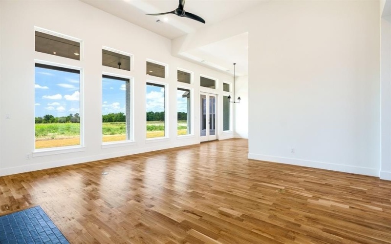 6251 McChesney Drive, Midlothian, TX 76065, 4 Habitaciones Habitaciones , ,3 BañosBaños,Residential,En Venta,6251 McChesney Drive,20879846