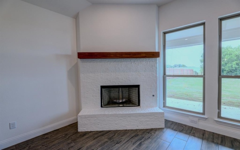 7231 VelvetLeaf, Benbrook, TX 76126, 4 Bedrooms Bedrooms, ,3 BathroomsBathrooms,Residential,For Sale,7231 VelvetLeaf,20879853