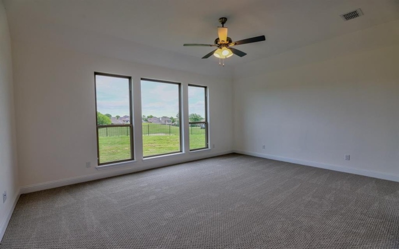 7231 VelvetLeaf, Benbrook, TX 76126, 4 Bedrooms Bedrooms, ,3 BathroomsBathrooms,Residential,For Sale,7231 VelvetLeaf,20879853