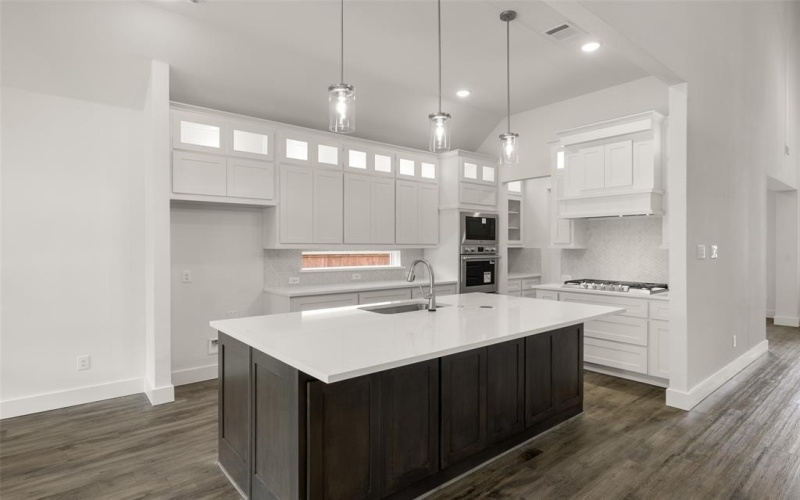 10133 La Frontera Drive, Fort Worth, TX 76179, 5 Bedrooms Bedrooms, ,5 BathroomsBathrooms,Residential,For Sale,10133 La Frontera Drive,20879862