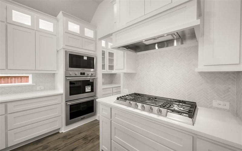 10133 La Frontera Drive, Fort Worth, TX 76179, 5 Bedrooms Bedrooms, ,5 BathroomsBathrooms,Residential,For Sale,10133 La Frontera Drive,20879862
