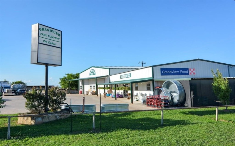 201 S Mcduff Street, Grandview, TX 76050, ,Commercial Sale,En Venta,201 S Mcduff Street,20877646