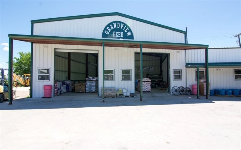 201 S Mcduff Street, Grandview, TX 76050, ,Commercial Sale,En Venta,201 S Mcduff Street,20877646