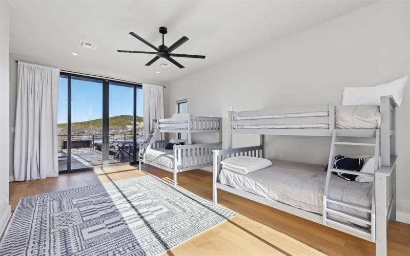 7 Breakwater Bend, Graford, TX 76449, 5 Bedrooms Bedrooms, ,6 BathroomsBathrooms,Residential,For Sale,7 Breakwater Bend,20877688