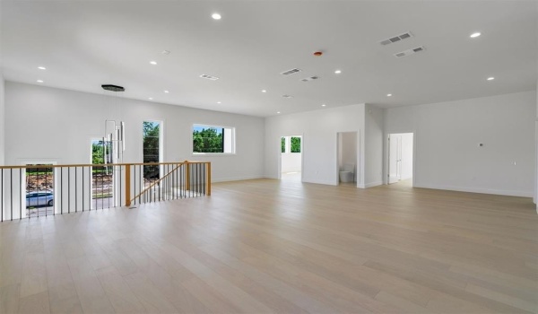 3813 Cortez Drive, Dallas, TX 75220, 5 Habitaciones Habitaciones , ,3 BañosBaños,Residential,En Venta,3813 Cortez Drive,20877690