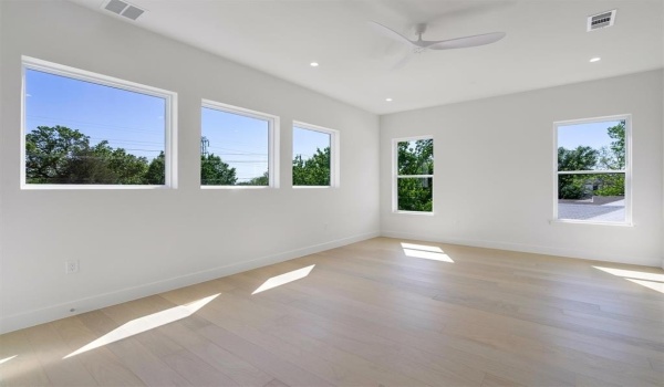 3813 Cortez Drive, Dallas, TX 75220, 5 Habitaciones Habitaciones , ,3 BañosBaños,Residential,En Venta,3813 Cortez Drive,20877690