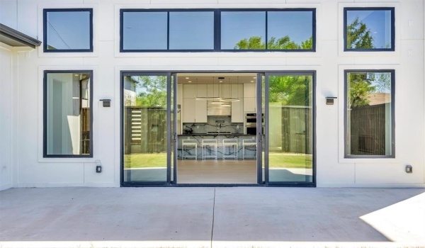 3813 Cortez Drive, Dallas, TX 75220, 5 Habitaciones Habitaciones , ,3 BañosBaños,Residential,En Venta,3813 Cortez Drive,20877690