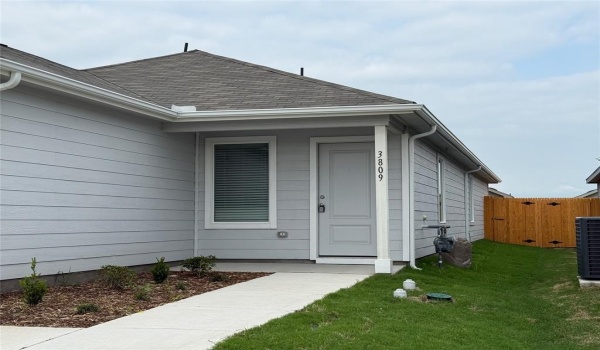 3809 Selawik Street, Sherman, TX 75090, 4 Bedrooms Bedrooms, ,2 BathroomsBathrooms,Residential Lease,For Rent,3809 Selawik Street,20877866