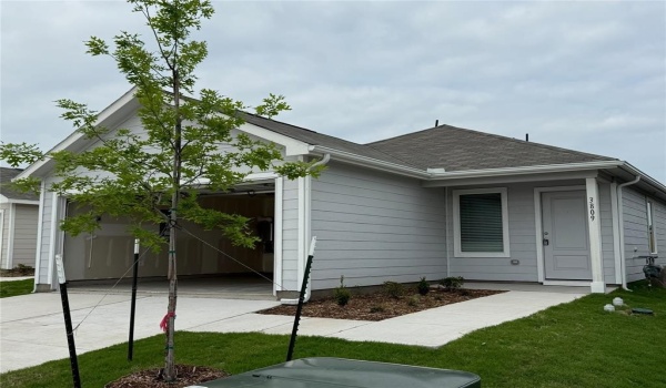 3809 Selawik Street, Sherman, TX 75090, 4 Bedrooms Bedrooms, ,2 BathroomsBathrooms,Residential Lease,For Rent,3809 Selawik Street,20877866