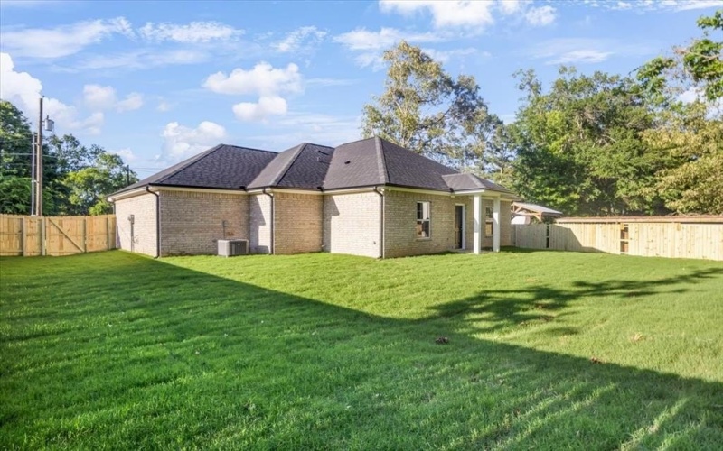 2377 Ridgley Drive, Flint, TX 75762, 3 Bedrooms Bedrooms, ,2 BathroomsBathrooms,Residential,For Sale,2377 Ridgley Drive,20880035