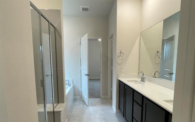 4165 Plateau Drive, Forney, TX 75126, 4 Bedrooms Bedrooms, ,2 BathroomsBathrooms,Residential,For Sale,4165 Plateau Drive,20880044