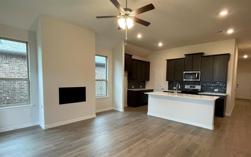 4165 Plateau Drive, Forney, TX 75126, 4 Bedrooms Bedrooms, ,2 BathroomsBathrooms,Residential,For Sale,4165 Plateau Drive,20880044