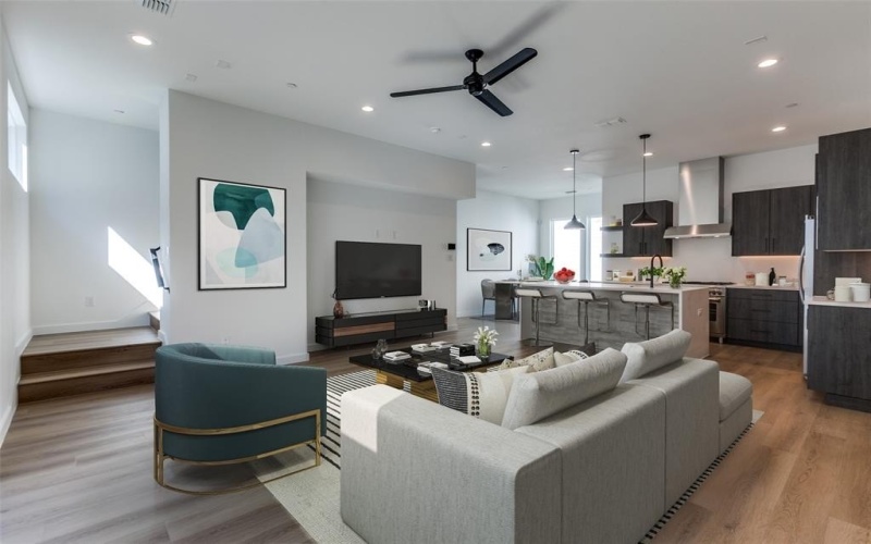 3612 San Jacinto Street #105, Dallas, TX 75204, 3 Habitaciones Habitaciones , ,3 BañosBaños,Residential Lease,En Alquiler,3612 San Jacinto Street,20880860
