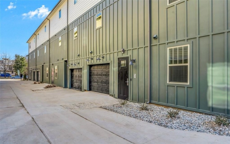5313 Reiger Avenue #201, Dallas, TX 75214, 1 Bedroom Bedrooms, ,1 BathroomBathrooms,Residential Lease,For Rent,5313 Reiger Avenue,20880877
