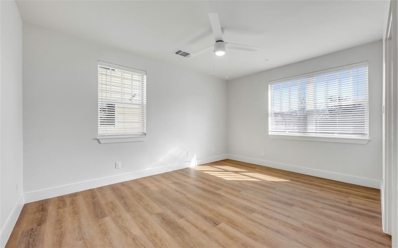 5313 Reiger Avenue #201, Dallas, TX 75214, 1 Bedroom Bedrooms, ,1 BathroomBathrooms,Residential Lease,For Rent,5313 Reiger Avenue,20880877