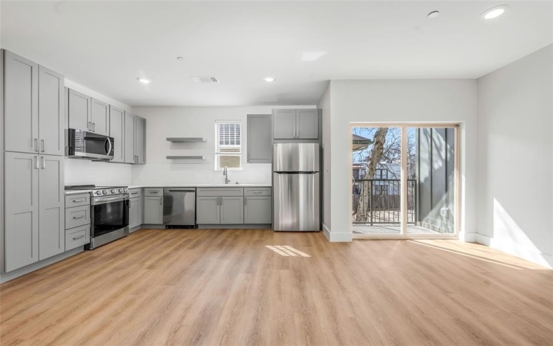 5313 Reiger Avenue #202, Dallas, TX 75214, 1 Bedroom Bedrooms, ,1 BathroomBathrooms,Residential Lease,For Rent,5313 Reiger Avenue,20880895