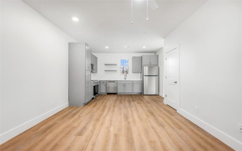 5313 Reiger Avenue #204, Dallas, TX 75214, 1 Bedroom Bedrooms, ,1 BathroomBathrooms,Residential Lease,For Rent,5313 Reiger Avenue,20880908