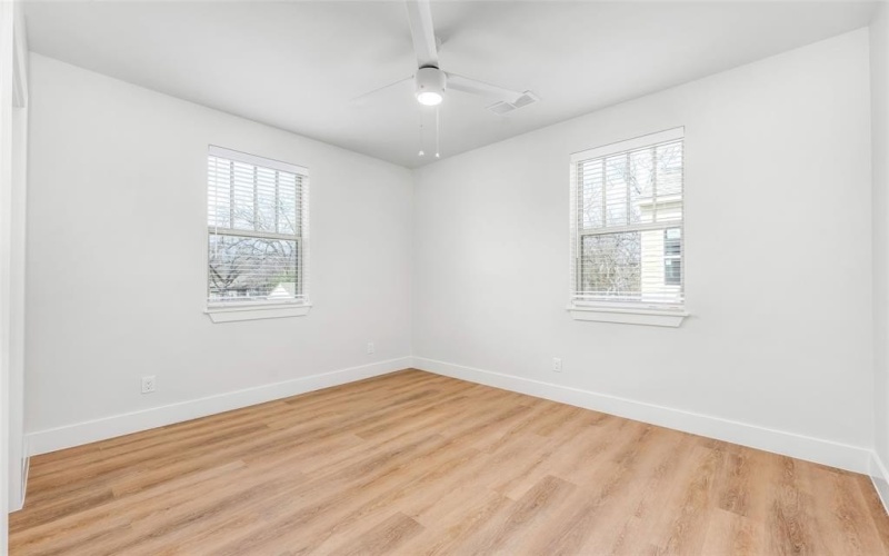 5313 Reiger Avenue #204, Dallas, TX 75214, 1 Bedroom Bedrooms, ,1 BathroomBathrooms,Residential Lease,For Rent,5313 Reiger Avenue,20880908