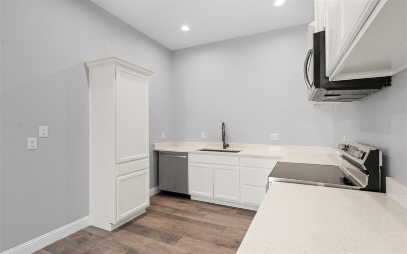 914 E Tucker Street, Fort Worth, TX 76104, 2 Bedrooms Bedrooms, ,2 BathroomsBathrooms,Residential,For Sale,914 E Tucker Street,20881062