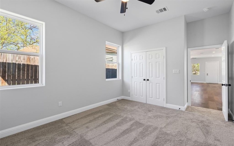 914 E Tucker Street, Fort Worth, TX 76104, 2 Bedrooms Bedrooms, ,2 BathroomsBathrooms,Residential,For Sale,914 E Tucker Street,20881062
