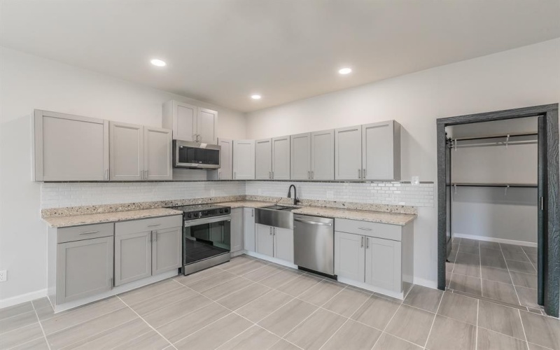 191 County Road 4849, Newark, TX 76071, 4 Bedrooms Bedrooms, ,5 BathroomsBathrooms,Residential,For Sale,191 County Road 4849,20881167