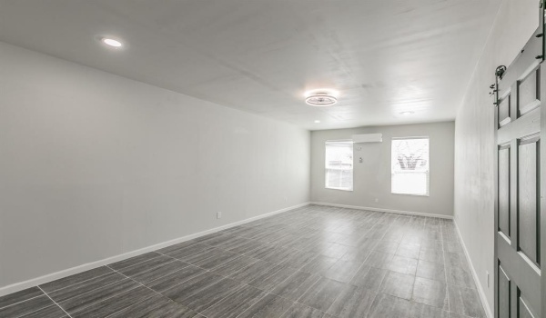 191 County Road 4849, Newark, TX 76071, 4 Bedrooms Bedrooms, ,5 BathroomsBathrooms,Residential,For Sale,191 County Road 4849,20881167