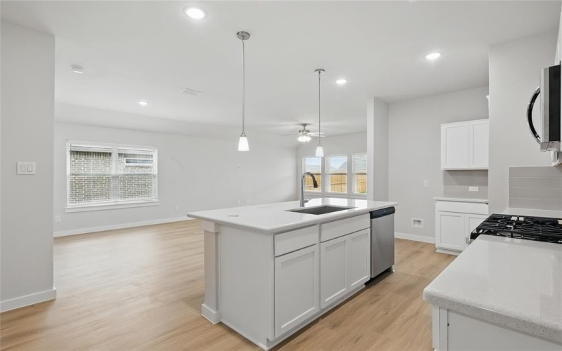 801 Jack Street, McKinney, TX 75407, 4 Habitaciones Habitaciones , ,2 BañosBaños,Residential,En Venta,801 Jack Street,20881177
