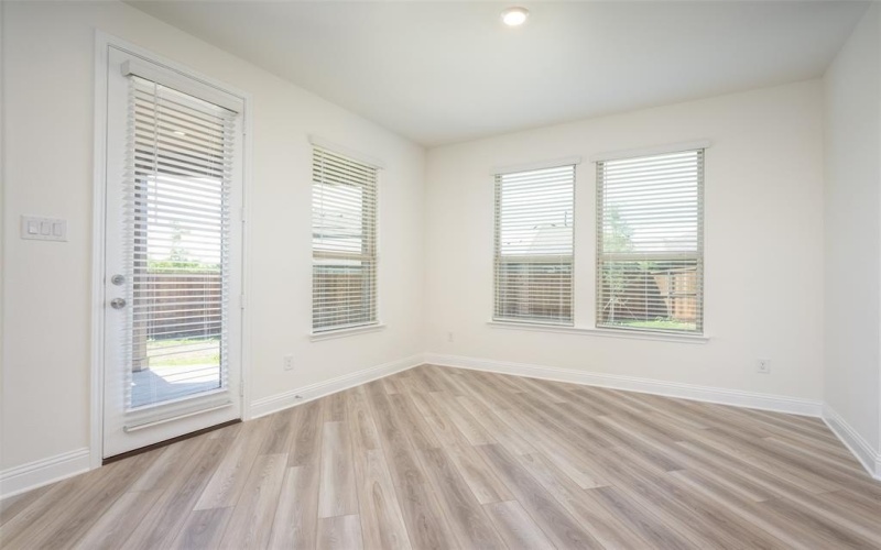 406 Eaton Drive, Justin, TX 76247, 4 Bedrooms Bedrooms, ,2 BathroomsBathrooms,Residential,For Sale,406 Eaton Drive,20881368