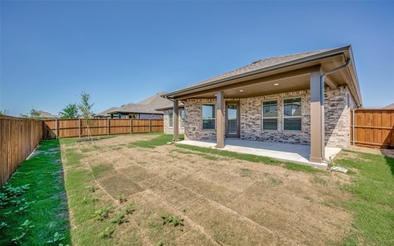 406 Eaton Drive, Justin, TX 76247, 4 Bedrooms Bedrooms, ,2 BathroomsBathrooms,Residential,For Sale,406 Eaton Drive,20881368