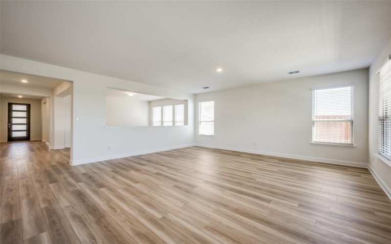 406 Eaton Drive, Justin, TX 76247, 4 Bedrooms Bedrooms, ,2 BathroomsBathrooms,Residential,For Sale,406 Eaton Drive,20881368
